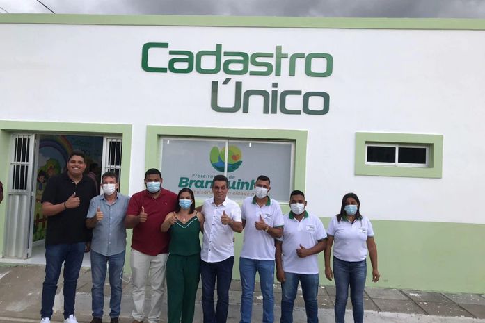 Natal em Branquinha: prefeitura entrega cestas básicas e reforma da sede do CadÚnico