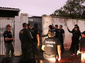 Vídeo: 80 mandados de busca e apreensão e de prisão são cumpridos em Maceió e outros municípios; 31 pessoas já foram detidas
