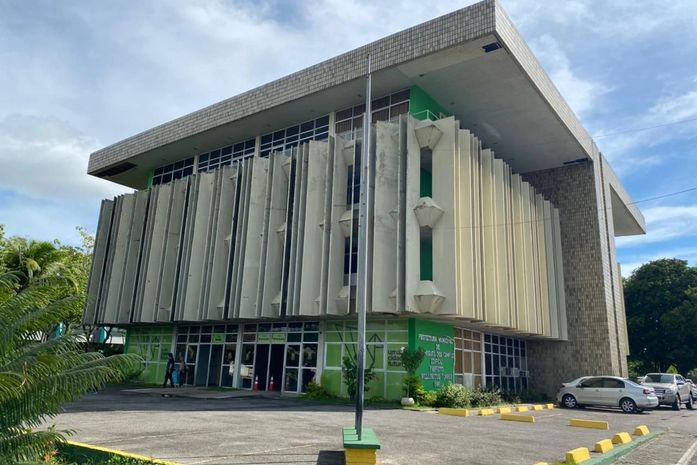 Prefeito George Clemente libera pagamento de servidores a partir desta segunda-feira (23); saiba a data de cada faixa