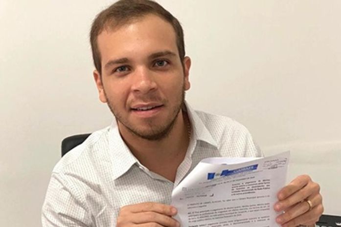 Prefeito Vinícius Lima contempla professores efetivos do FUNDEB 60% com 14º, 15º e 16º salários