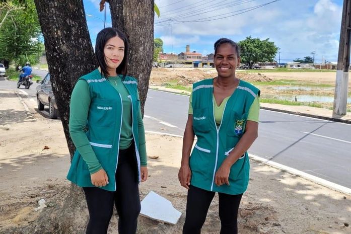Operação Cidade Limpa orienta moradores e inibe descarte irregular de lixo no Benedito Bentes