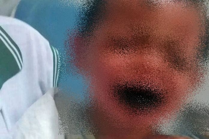 Professora é linchada após agredir mãe e bebê com soda cáustica