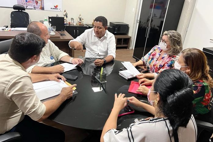 Júlio Cezar e Gustavo Pontes reforçam parceria para ampliar assistência da Saúde em Palmeira