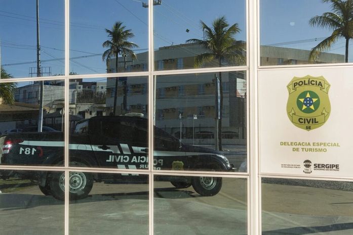 Garotas de programa trans foragidas de SE são presas por extorsão, roubo e associação criminosa em Alagoas