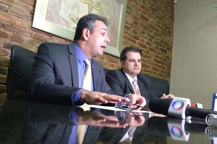 Advogados da coligação de Almeida apresentaram documentos contra prefeitura