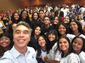 Cartão Escola 10: exemplo para o Brasil

