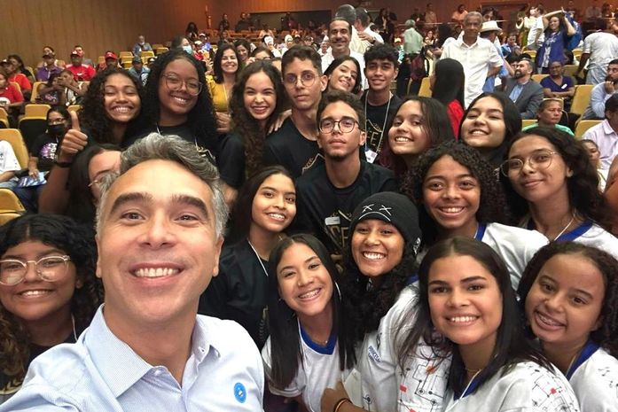 Cartão Escola 10: exemplo para o Brasil