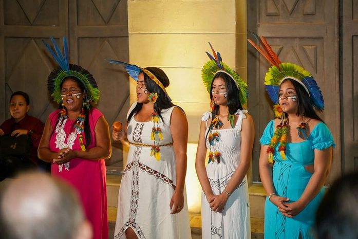 Giro das Tradições recebe espetáculo indígena “Vozes Ancestrais – O Musical” no Theatro Homerinho