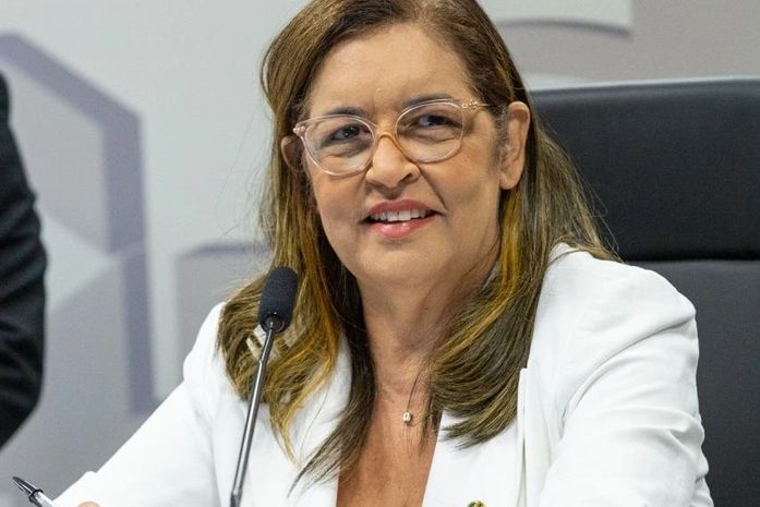 Comissão de Assuntos Sociais aprova projeto que garante acompanhamento familiar no tratamento do câncer de mama