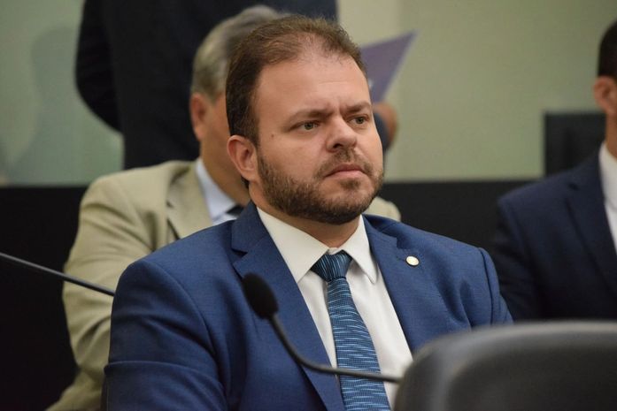 Deputado Léo Loureiro