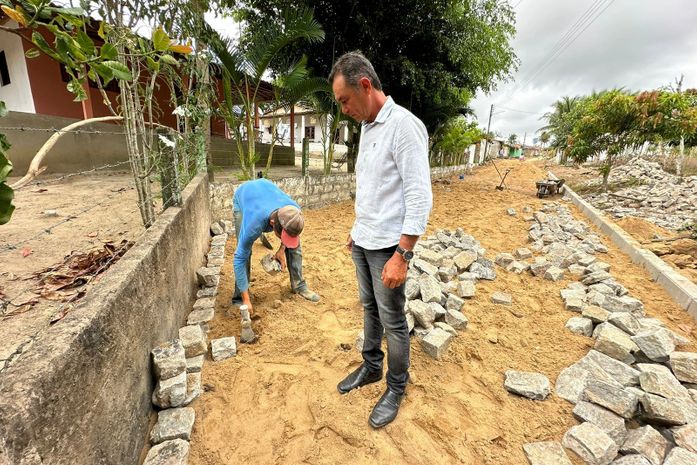 Prefeitura de Anadia segue com pavimentação de ruas