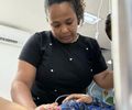 HGE atende criança que engoliu pilha acidentalmente enquanto brincava