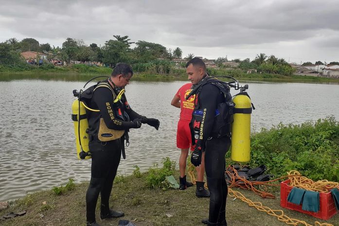 Mergulhadores resgatam corpo de homem que morreu afogado em açude no Sertão