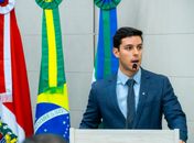 Após anúncio de greve de servidores da Ufal, Caio Bebeto ironiza: “Fazem o L e depois entram em greve”