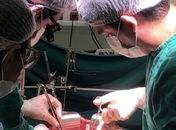 Paciente que realizou segundo transplante hepático no Hospital do Coração Alagoano recebe alta