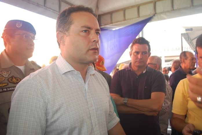 Renan Filho durante o lançamento do Ronda no Bairro