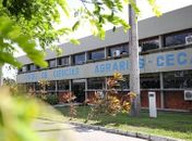 Bombeiros são acionados para conter incêndio em laboratório de bioquímica da UFAL, em Rio Largo