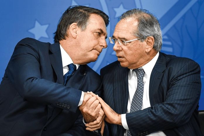 Bolsonaro e Paulo Guedes em busca de votos