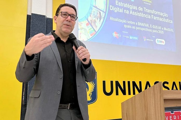 Seminário Estadual da Assistência Farmacêutica discute temas relevantes para o setor