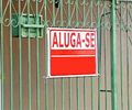 “Não consigo mais pagar para ficar”: alta dos imóveis ameaça permanência de moradores em Maceió