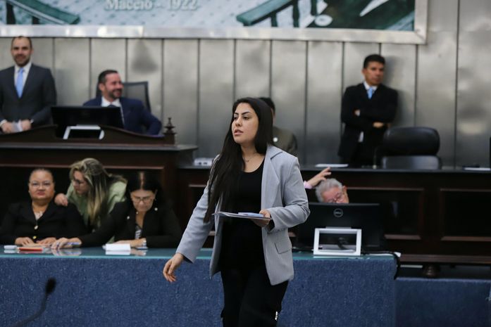 Deputada Gabi Gonçalves