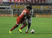 CRB sofre e fica no empate com o Moto Club no Rei Pelé