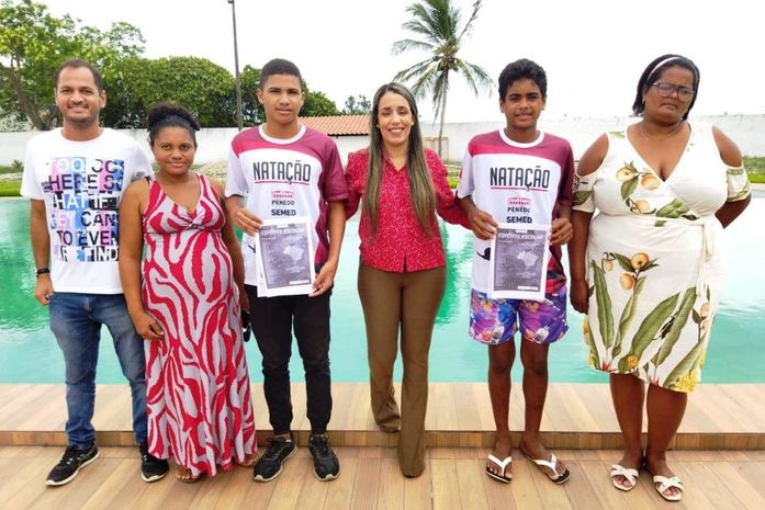 Estudantes da Semed Penedo são contemplados com Auxílio Brasil