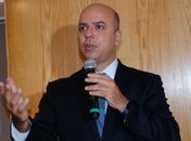 Governo trabalha em plano para retomada de partidas de futebol