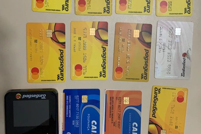 Material apreendido durante a operação policial