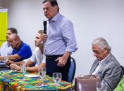 Saco de pancada, PSDB tenta sair da UTI 
