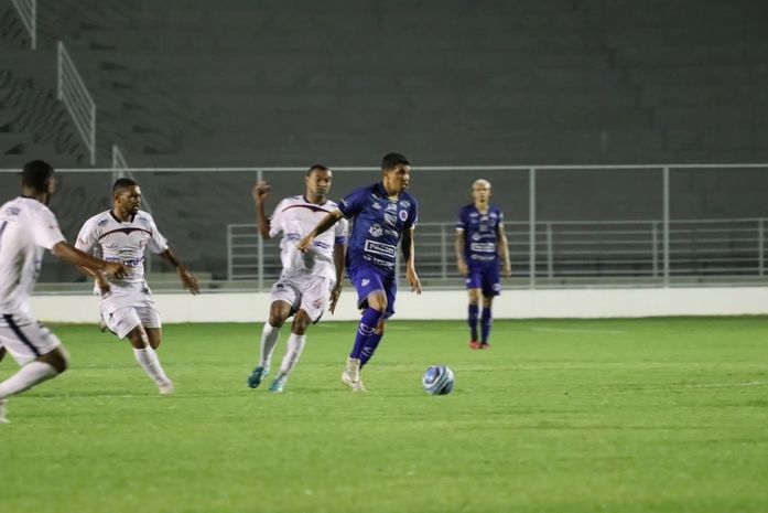 Sem vencer em quatro confrontos, Cruzeiro de Arapiraca, enfrenta o Bahia de Feira de Santana