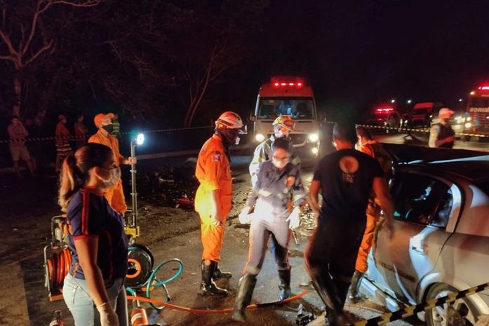 Colisão na AL-110 deixa saldo de um morto e três pessoas feridas