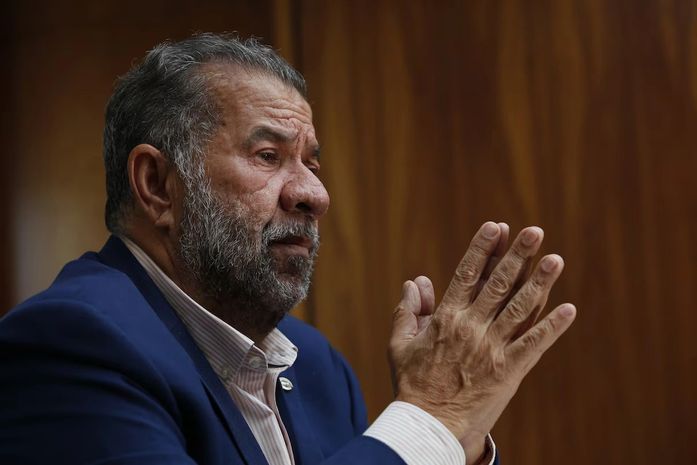 Ministro foi informado em 2023 sobre fraudes em aposentadorias, mas só agiu quase 1 ano depois