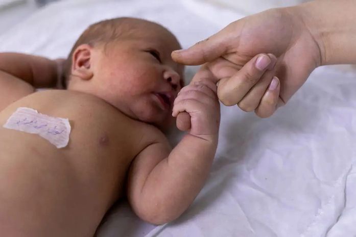 Teste do olhinho deve ser repetido três vezes ao ano até os 3 anos