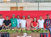 Prefeitura Matriz/AL beneficia 1.800 famílias pobres entregando 18 toneladas de alimentos produzidos no próprio município