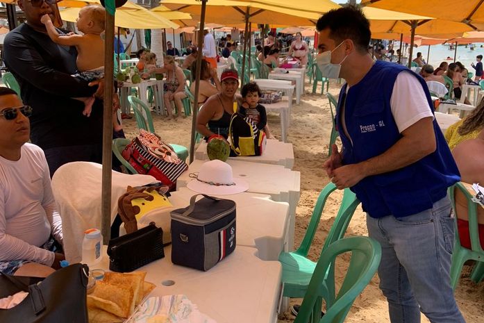 Operação Natal Turismo Legal, na Praia do Gunga