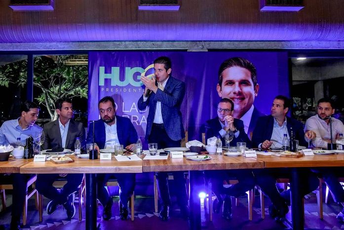 Eleição para presidente na Câmara e no Senado tem campanha inédita no país