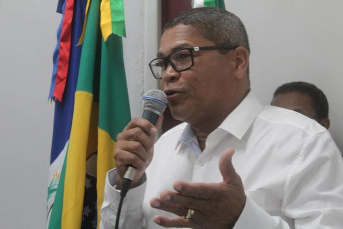 Comunicador Nelson Filho destaca lançamento do livro Arapiraca Centenária, em encontro no novo Clube dos Fumicultores