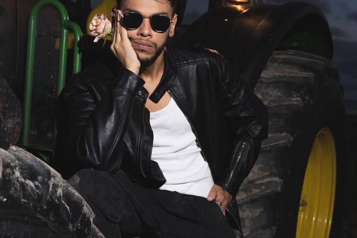 Alagoano Gizzo alcança 37 mil views com novo clipe: 'Relacionamento individual'