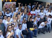 Servidores realizam ato por reposição salarial