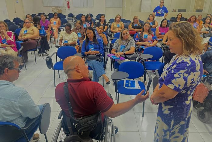 Secdef discute afetividade das pessoas com deficiência tendo como foco a Síndrome de Down