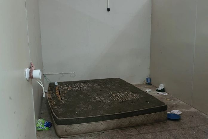 Abrigo abandonado