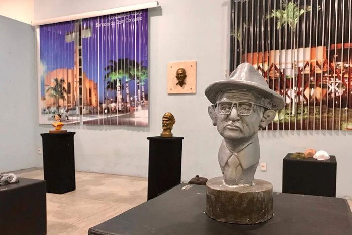 Exposições atraem público para a Fliara no centro de Arapiraca