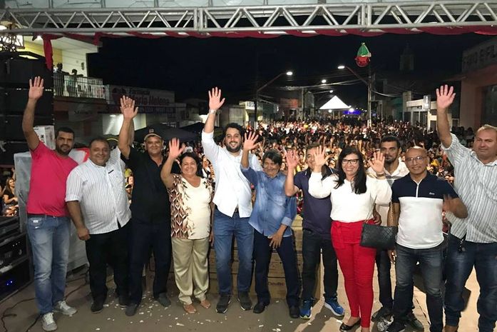 Prefeitura encerra projeto "Santana do Mundaú Vivendo a Magia do Natal" com grande festa