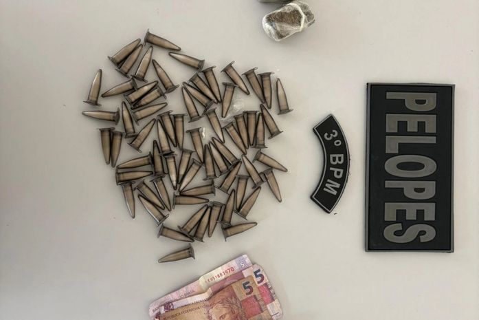 PM apreende drogas e prende foragido durante ações em bairros de Arapiraca