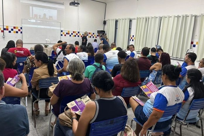 Projeto “Ela Poderia Estar Aqui” promove palestra e reflexão com estudantes de escola municipal