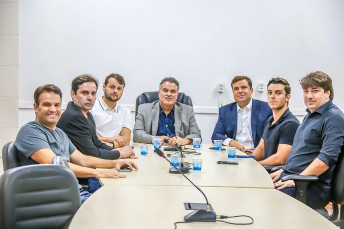 Comissão de Orçamento da Câmara de Maceió define relatoria da LOA e análise de prestações de contas da antiga gestão