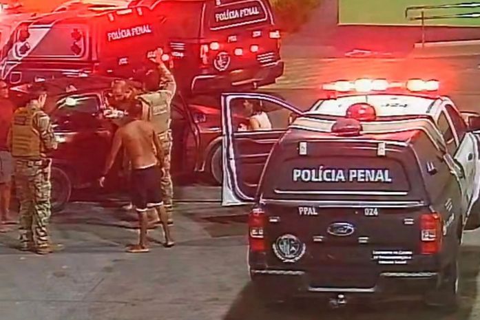 Policiais penais salvam bebê de engasgo em posto de combustível em Rio Largo
