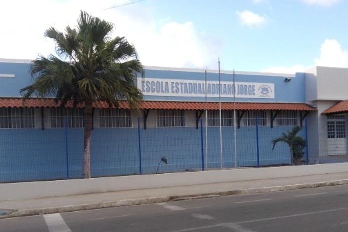 Escola Adriano Jorge: marco na educação e desenvolvimento de Arapiraca