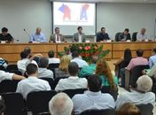 Reunião ocorreu no auditório da AMA, no bairro do Farol